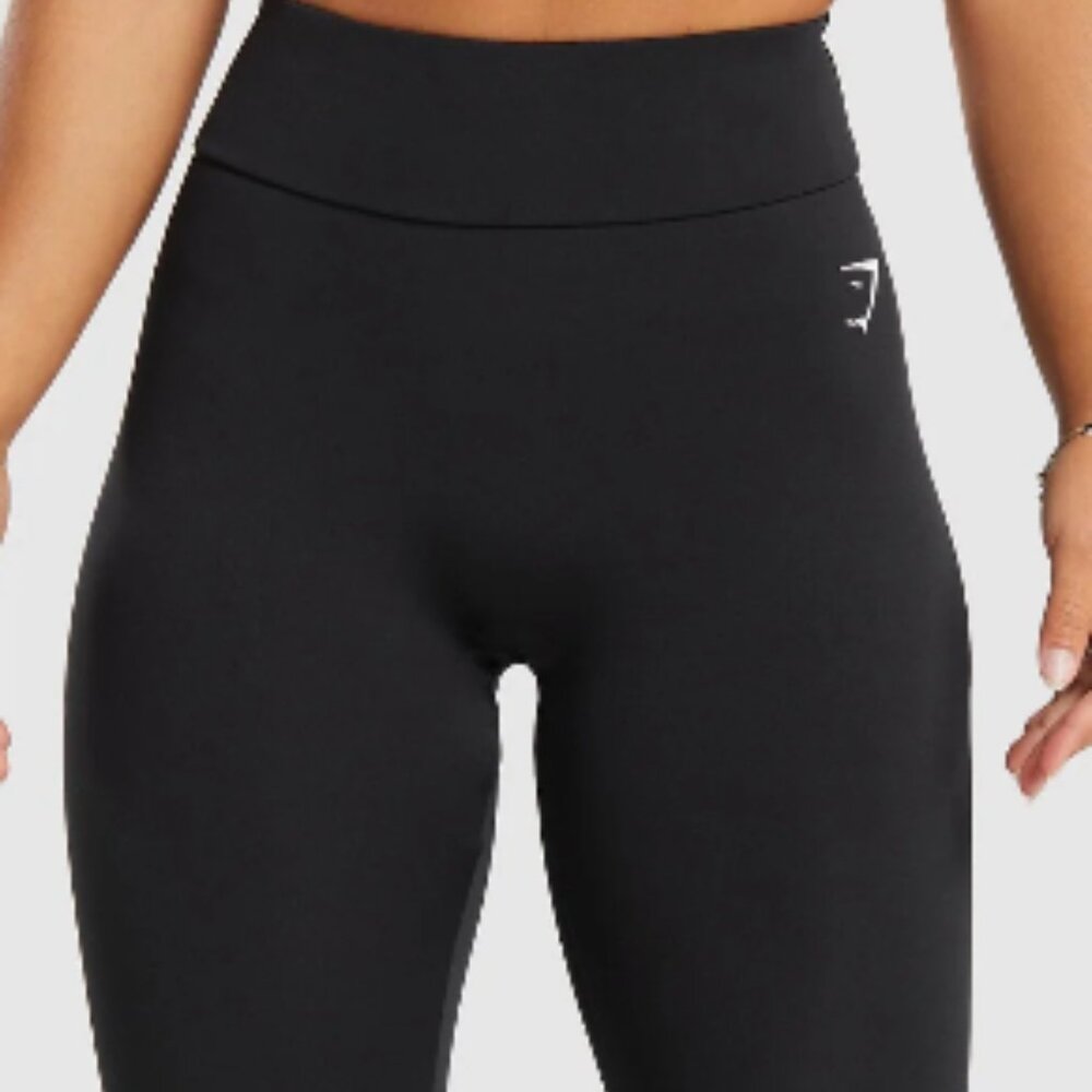 Gymshark Power Regular Leggings in Black (Size S)